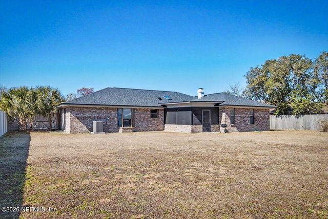 561 HARRISON Avenue, Orange Park, FL 32065