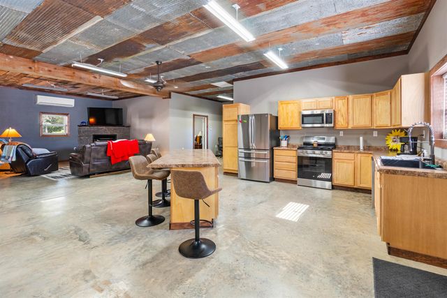 3091 W AR 58 Hwy, Melbourne, AR 72556