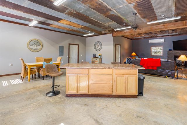 3091 W AR 58 Hwy, Melbourne, AR 72556