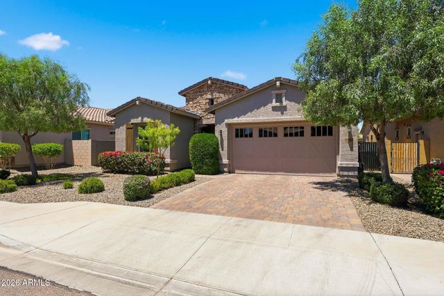 19024 W SOLANO Drive, Litchfield Park, AZ 85340