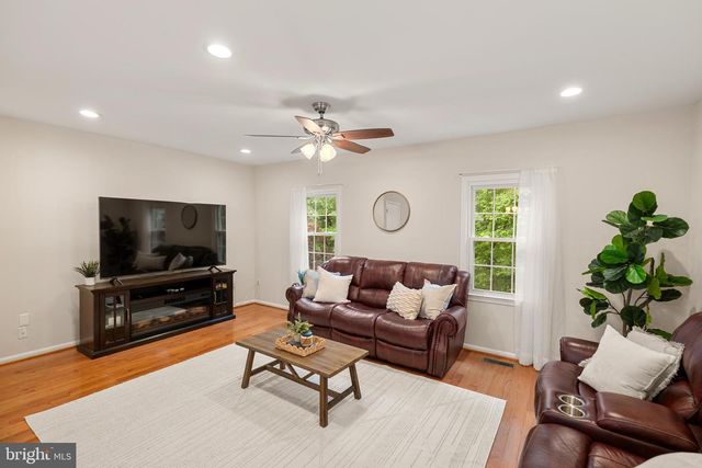3089 TECUMSEH CT, Woodbridge, VA 22192