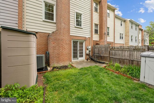 3089 TECUMSEH CT, Woodbridge, VA 22192