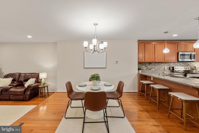 3089 TECUMSEH CT, Woodbridge, VA 22192