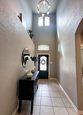 3119 Brand Iron DR, San Marcos, TX 78666