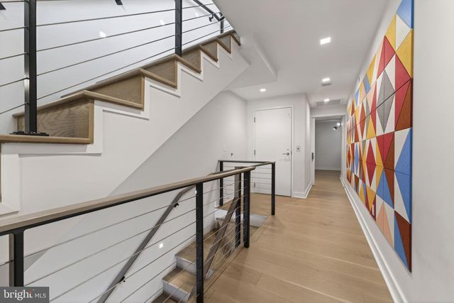 1332 8TH ST NW, Washington, DC 20001