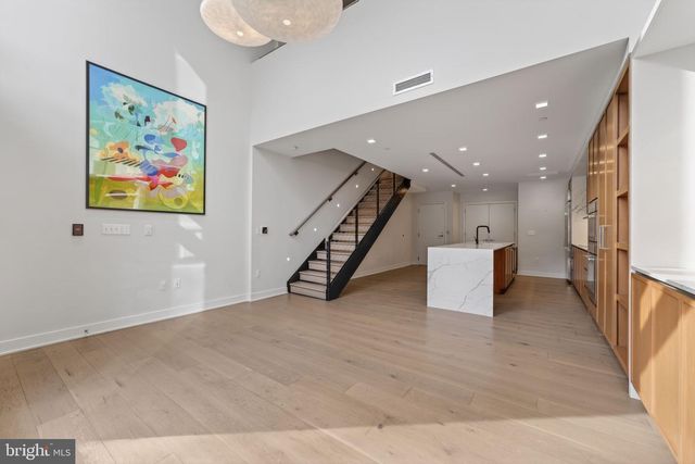 1332 8TH ST NW, Washington, DC 20001