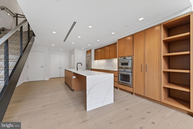 1332 8TH ST NW, Washington, DC 20001