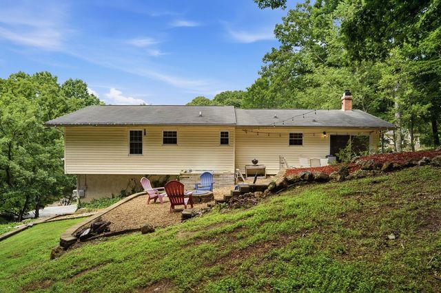 7608 Ridge Bay Dr, Hixson, TN 37343