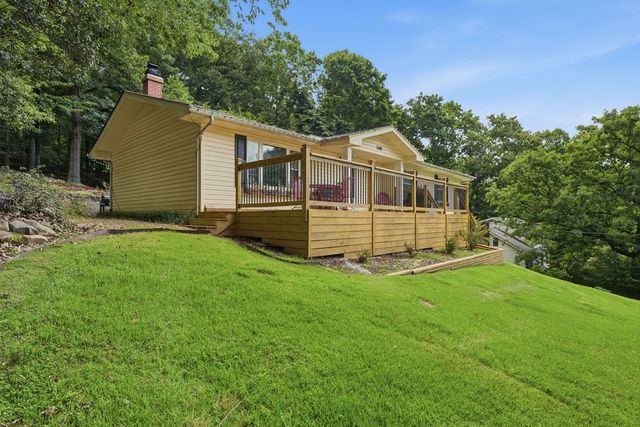 7608 Ridge Bay Dr, Hixson, TN 37343