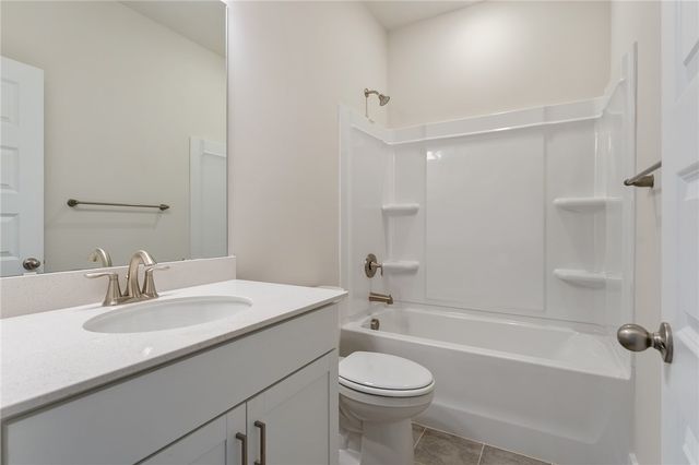 188 Tiger Lily Drive, Anderson, SC 29621