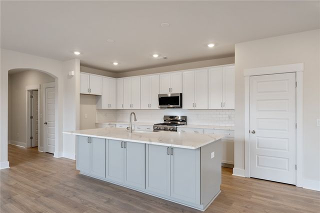 188 Tiger Lily Drive, Anderson, SC 29621