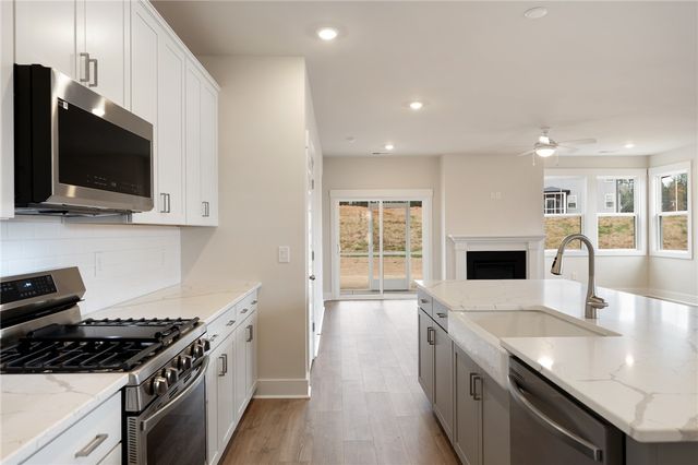 188 Tiger Lily Drive, Anderson, SC 29621