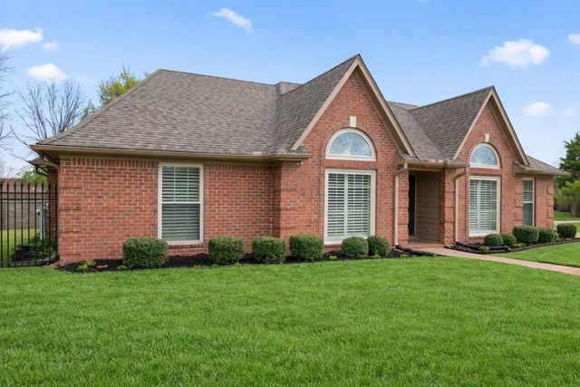 6736 FORREST CIR, Bartlett, TN 38135