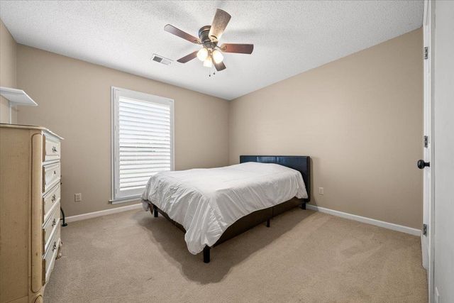 6736 FORREST CIR, Bartlett, TN 38135