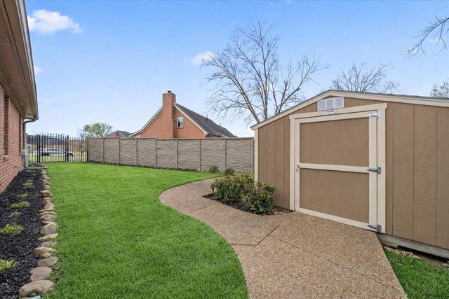 6736 FORREST CIR, Bartlett, TN 38135