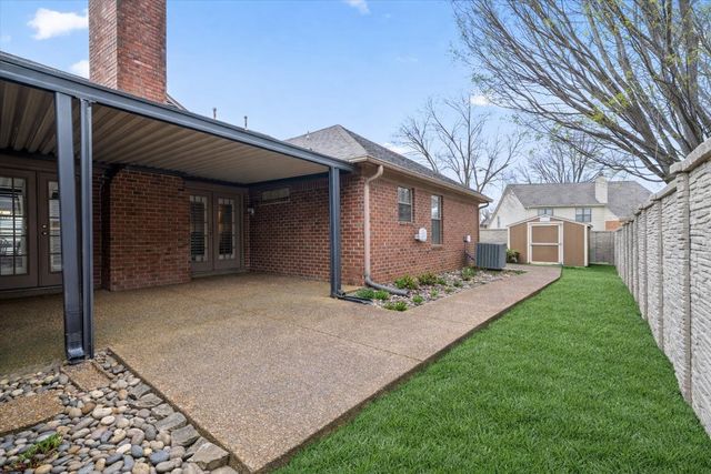 6736 FORREST CIR, Bartlett, TN 38135