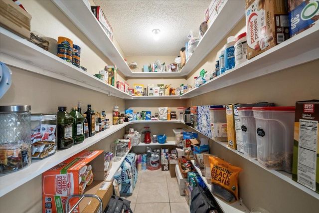 6736 FORREST CIR, Bartlett, TN 38135