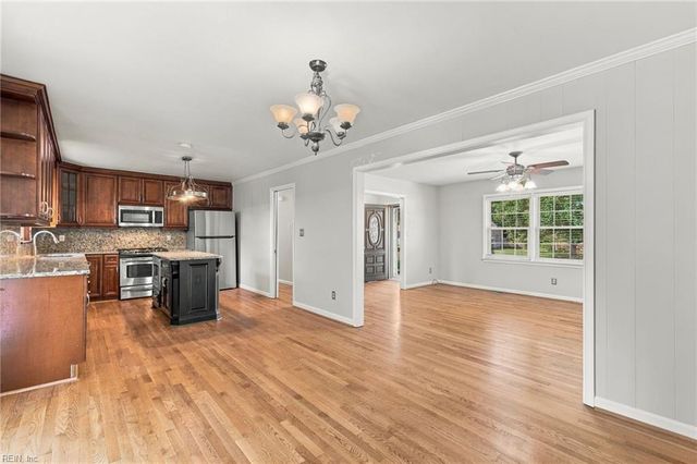 508 Spinnaker RD, Newport News, VA 23602