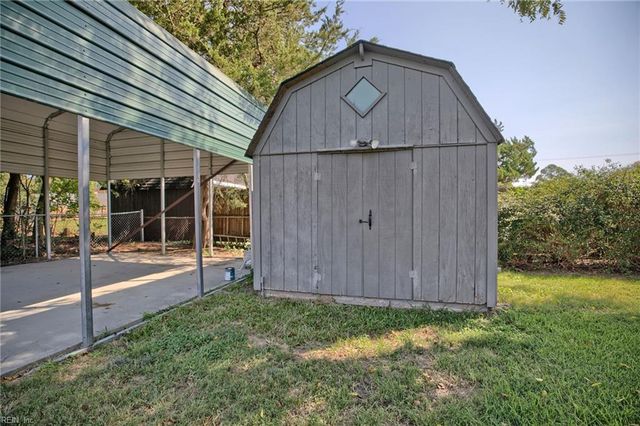 508 Spinnaker RD, Newport News, VA 23602