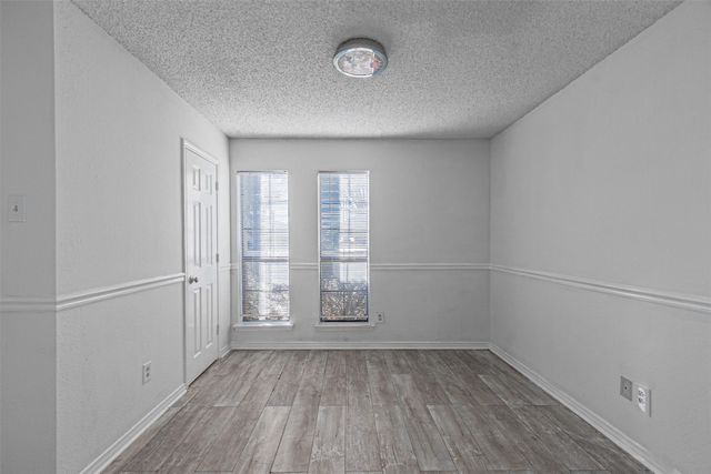 2606 Hollow Bend, Mesquite, TX 75150