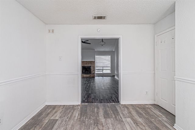 2606 Hollow Bend, Mesquite, TX 75150