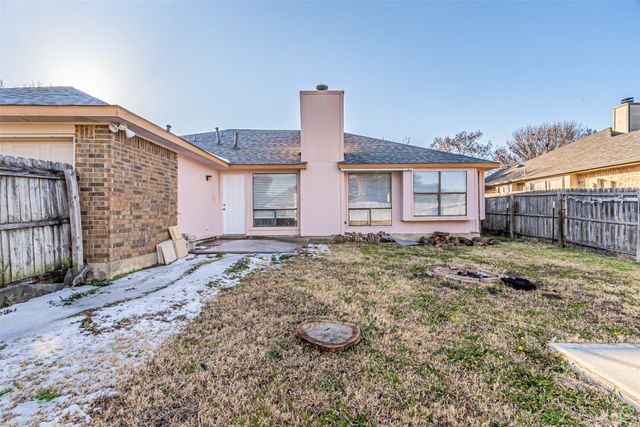 2606 Hollow Bend, Mesquite, TX 75150