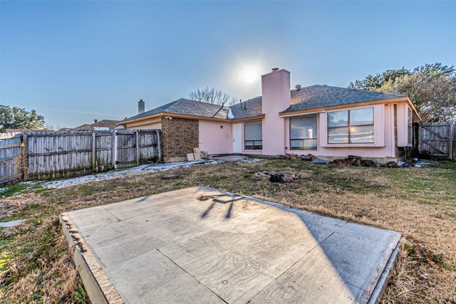 2606 Hollow Bend, Mesquite, TX 75150