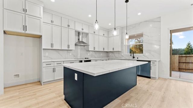 1 Moonbeam Ct Court, Oroville, CA 95966