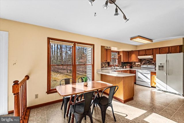 10628 CHESTERWOOD DR, Spotsylvania, VA 22553