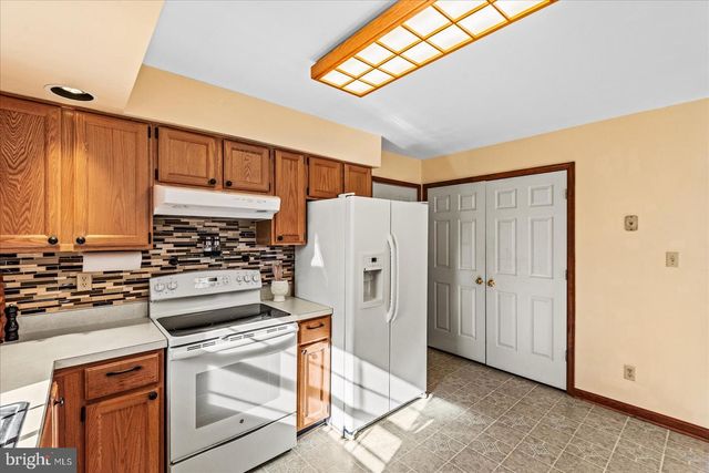 10628 CHESTERWOOD DR, Spotsylvania, VA 22553