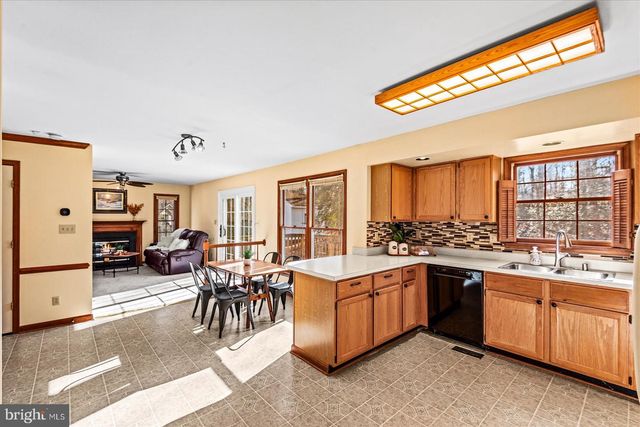 10628 CHESTERWOOD DR, Spotsylvania, VA 22553