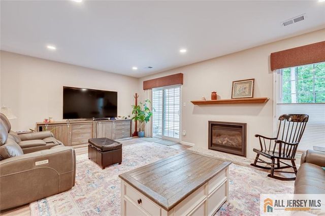 254 Teasdale Place, Morganville, NJ 07751