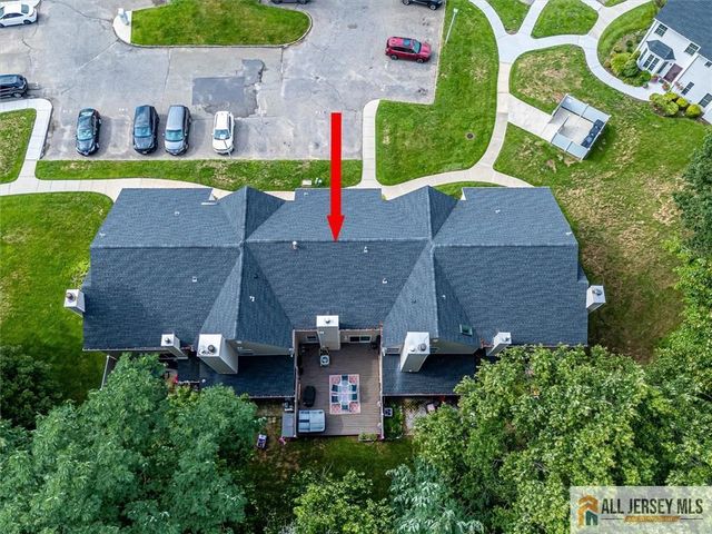 254 Teasdale Place, Morganville, NJ 07751