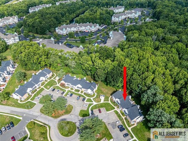 254 Teasdale Place, Morganville, NJ 07751