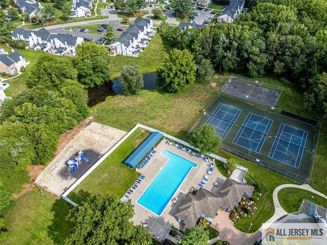 254 Teasdale Place, Morganville, NJ 07751