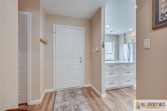 254 Teasdale Place, Morganville, NJ 07751