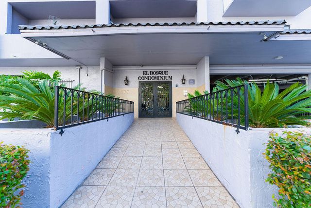 777 SW 9th Avenue 409, Miami, FL 33130