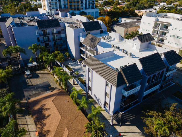 777 SW 9th Avenue 409, Miami, FL 33130