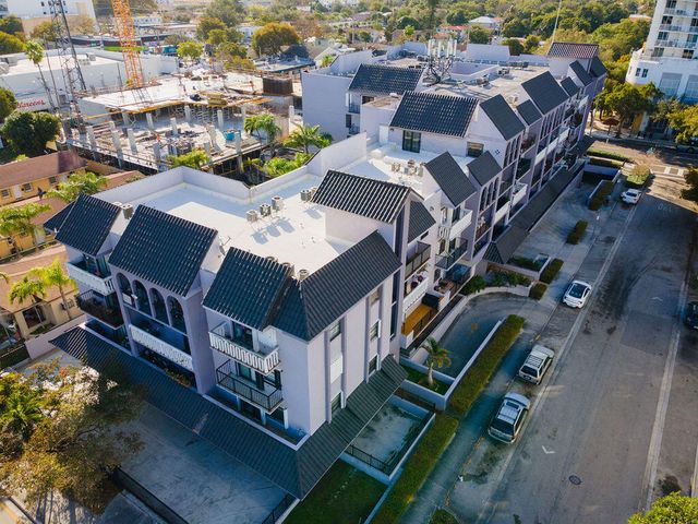 777 SW 9th Avenue 409, Miami, FL 33130