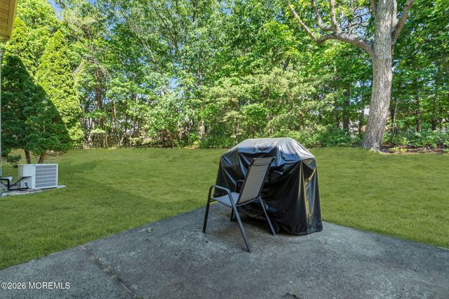 163 Lilac Court, Jackson, NJ 08527