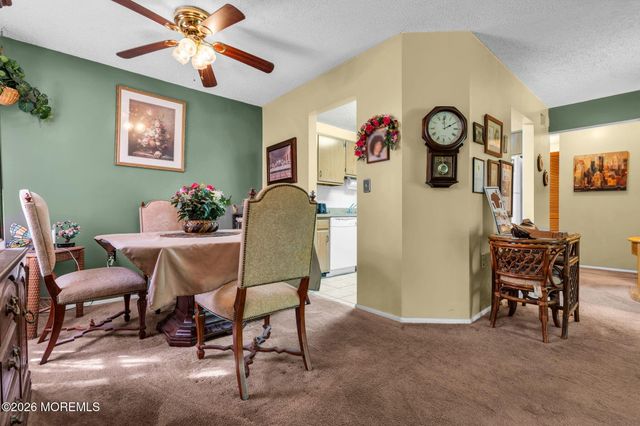 163 Lilac Court, Jackson, NJ 08527