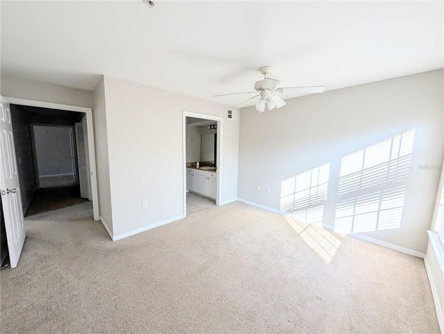 5531 ROSEHILL ROAD 203, Sarasota, FL 34233