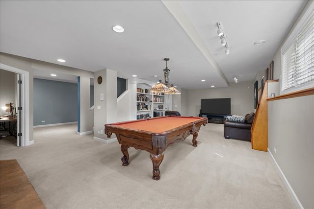 0S255 Bealer Circle, Geneva, IL 60134