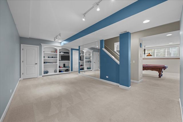 0S255 Bealer Circle, Geneva, IL 60134