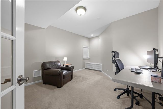 0S255 Bealer Circle, Geneva, IL 60134