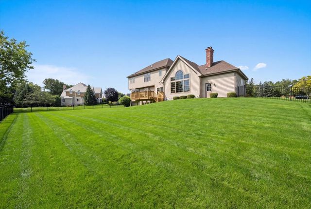 0S255 Bealer Circle, Geneva, IL 60134