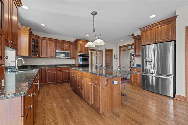 0S255 Bealer Circle, Geneva, IL 60134