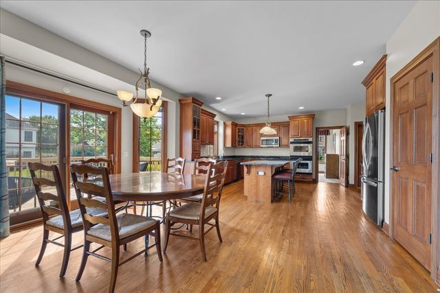 0S255 Bealer Circle, Geneva, IL 60134