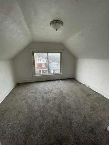 1818 Kenneth Ave, Arnold, PA 15068