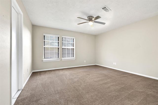 346 Lost Rock Drive, Houston, TX 77598